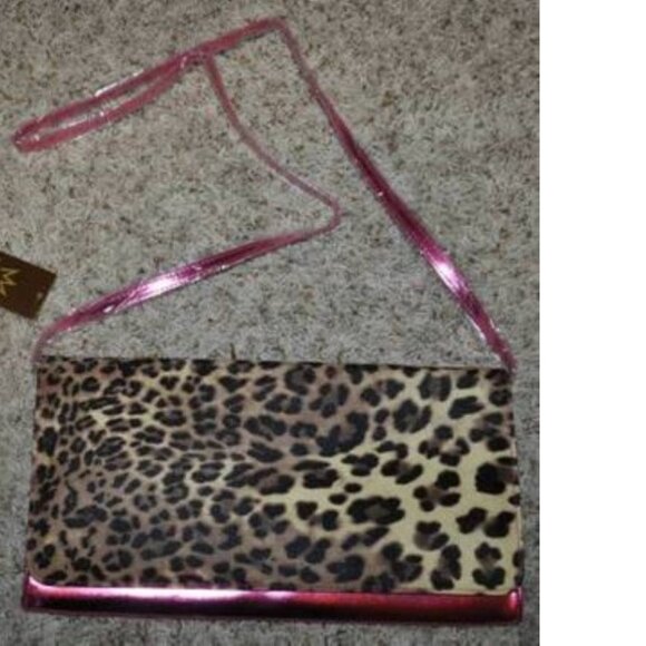Leopard Clutch Handbag Purse Nicki Minaj Animal Print Foldover Fx Leather Strap - Picture 2 of 6